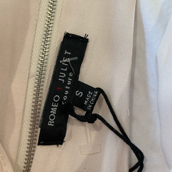 Romeo + Juliet Couture mini dress - Picture 8 of 12